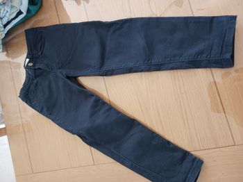 Pantacourt bleu marine