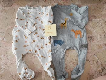 Lot de 2 Pyjamas 9 mois