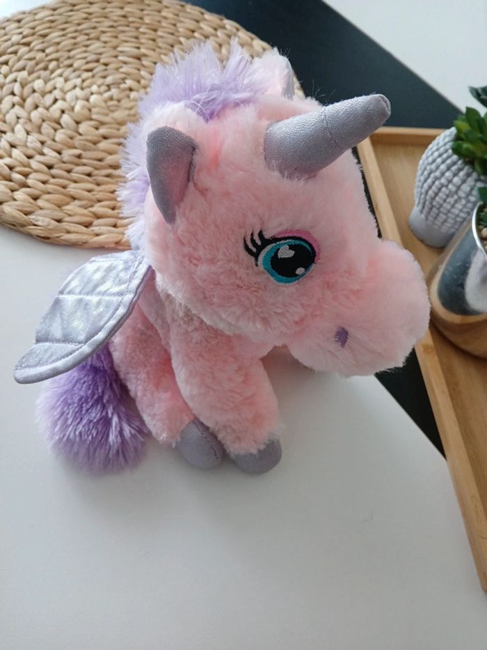 Péluche licorne Rose comme Neuve🌿🎁 - photo numéro 4