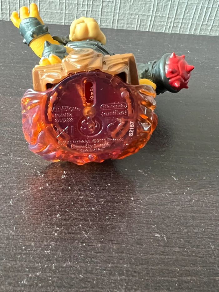 Figurine Skylanders Bowser – Édition spéciale Nintendo Amiibo - photo numéro 4