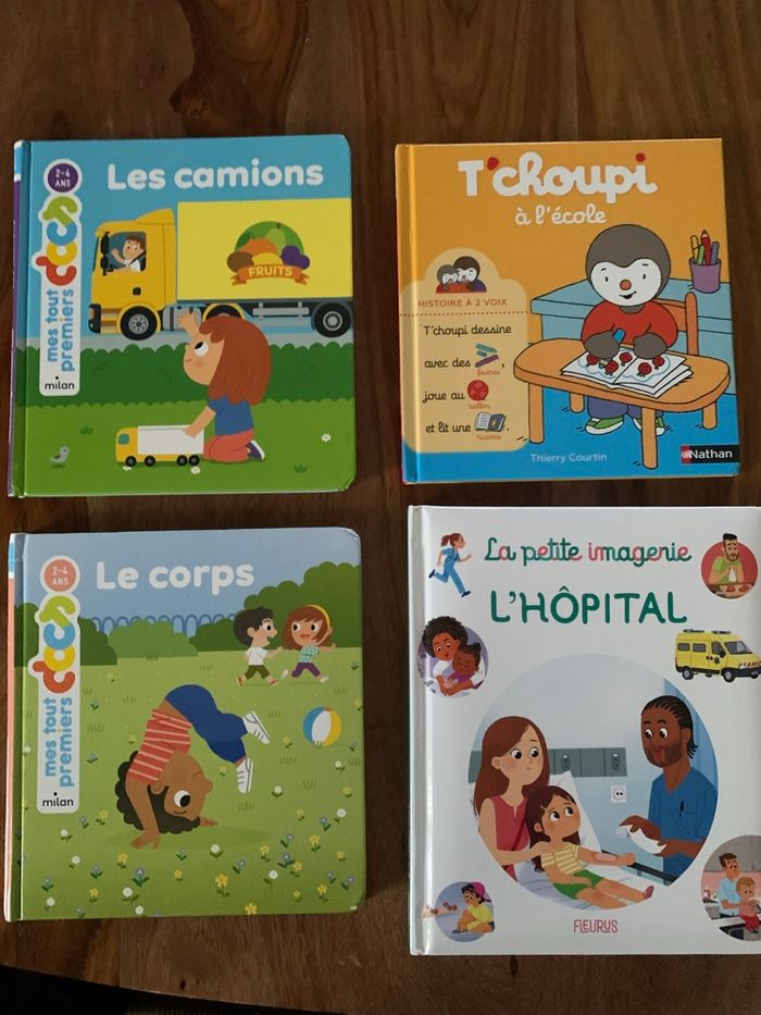 Lot de 4 livres enfant