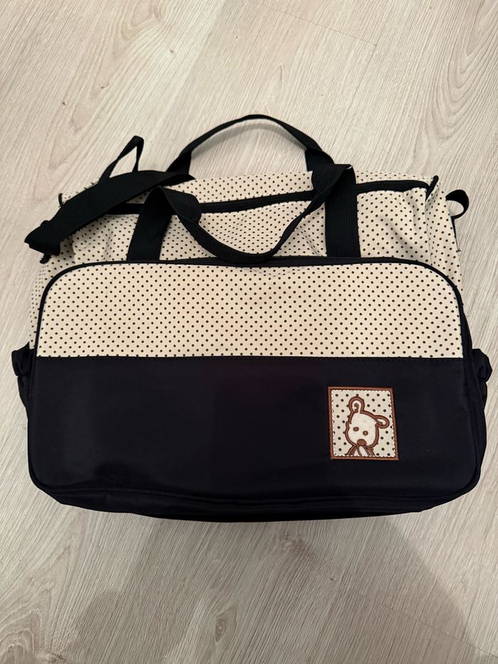 Set de Sac à langer neuf - photo numéro 2