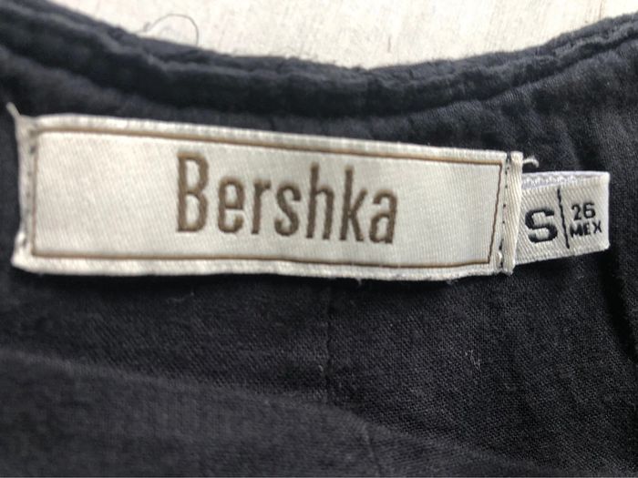 BB26- Robe noire large « bershka » T S -36 - photo numéro 7