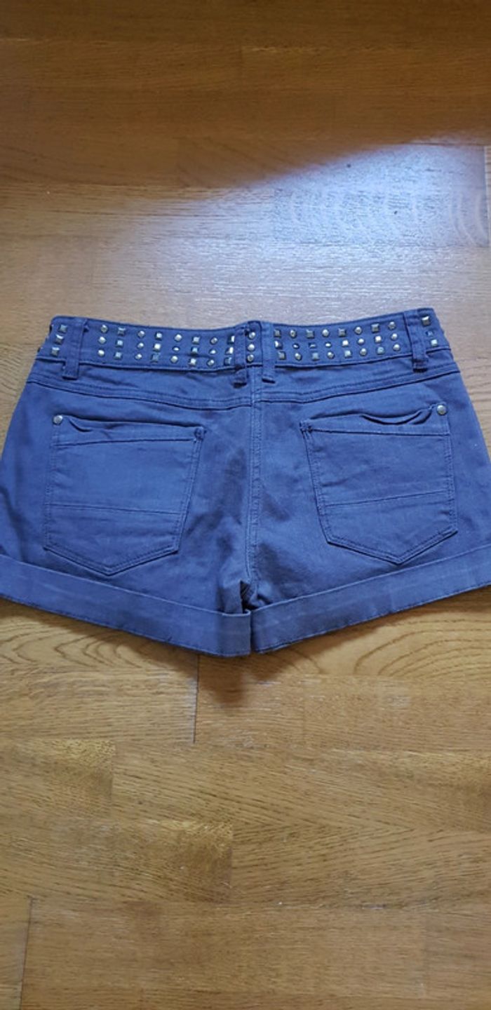 Short femme - photo numéro 3
