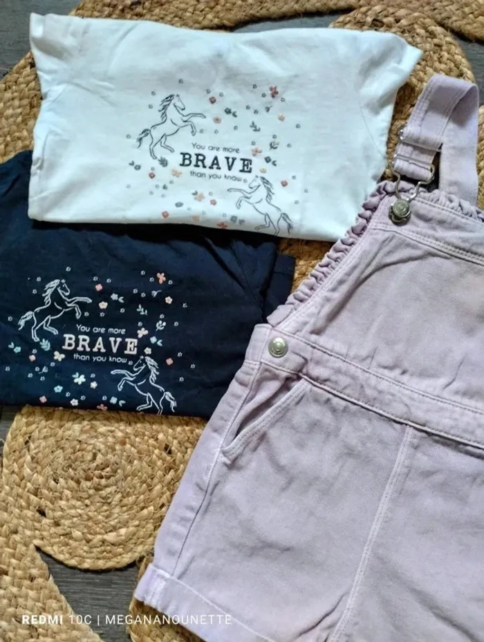 🌼 Ensemble 3 Pièces – Kiabi – Taille 4 Ans – Salopette Lila + 2 Blouses Fleurie – Très Bon État - photo numéro 5