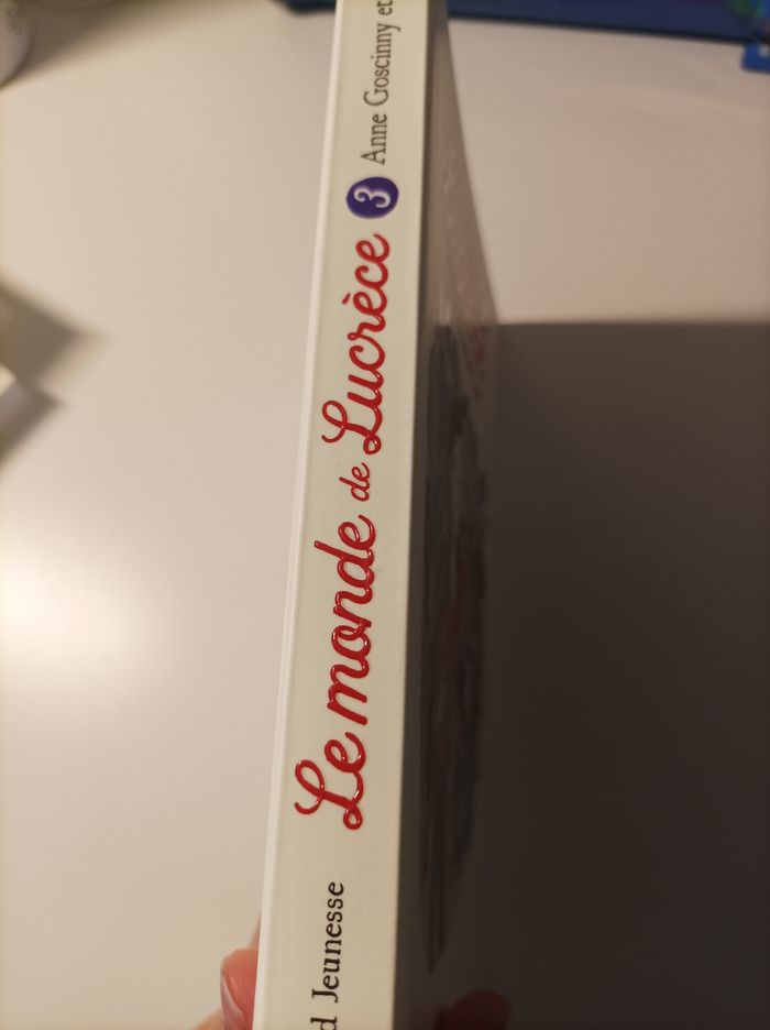 Tome 3 le monde de Lucrèce - photo numéro 3