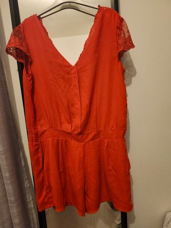 Combishort taille S orange corail
