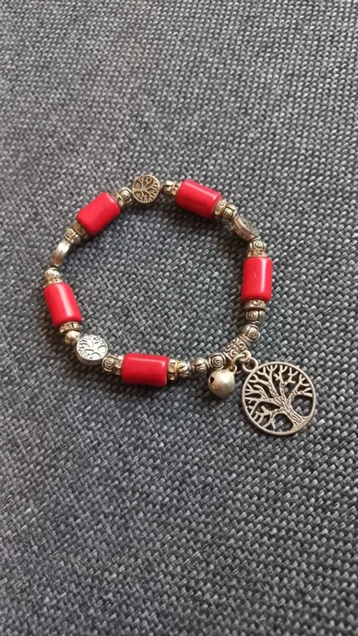 Bracelet fantaisie femme . Rouge arbre de vie - photo numéro 2