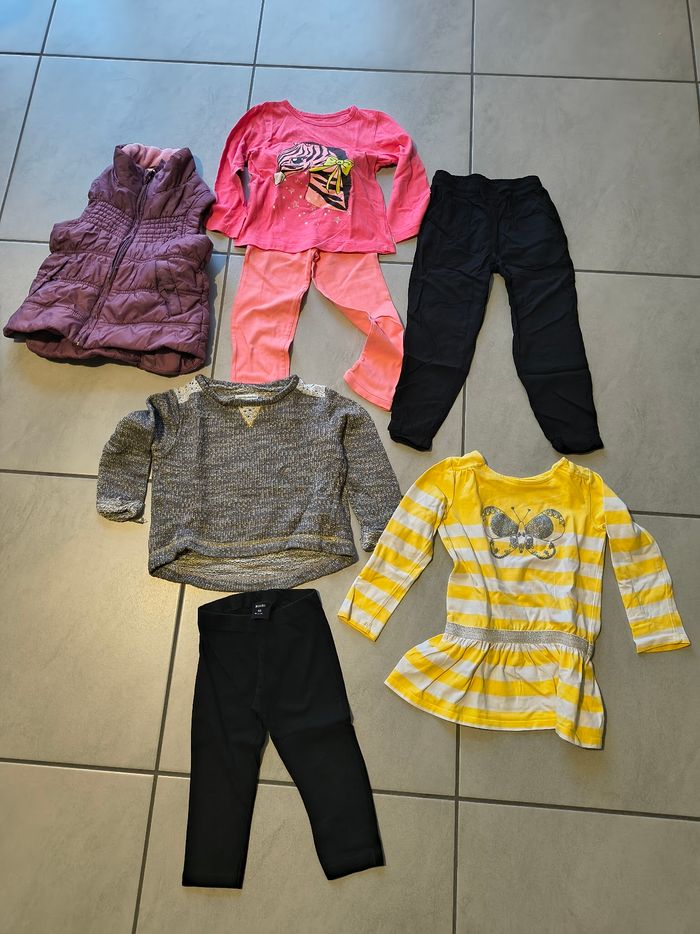 Lot vêtements fille 4ans