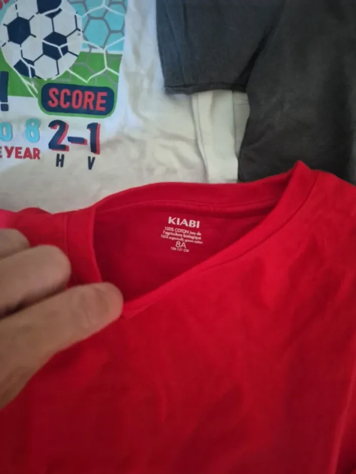 Lot tee shirts 8 ans - photo numéro 4