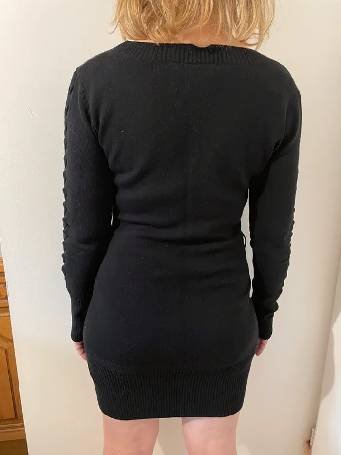 Robe noire hiver new look - photo numéro 4
