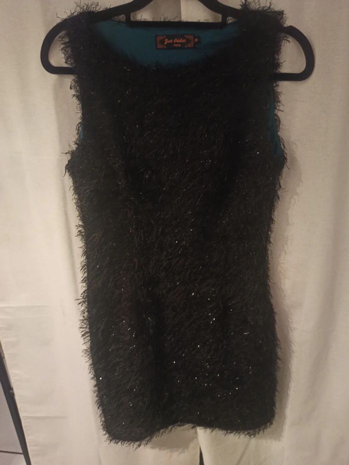 Robe à poils sans manches