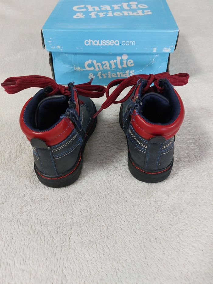 Bottines  bleu et rouge 22 - photo numéro 3
