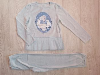 Pyjama en velours Sergent Major 
Taille 10 ans
Très bon état