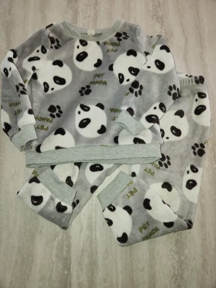 Pyjama panda