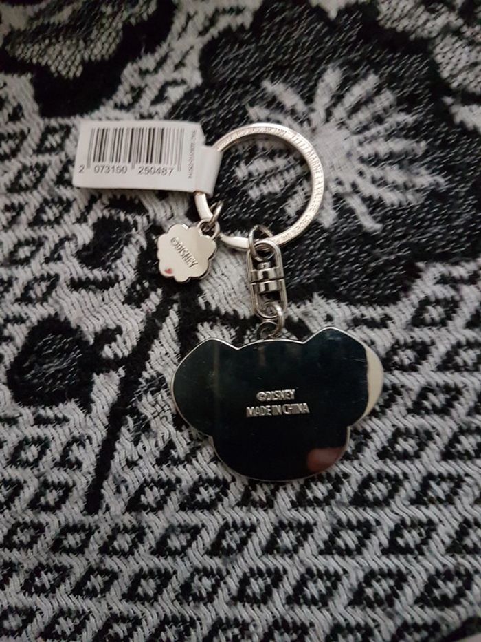 Porte clé disneyland paris 101 Dalmatiens - photo numéro 2