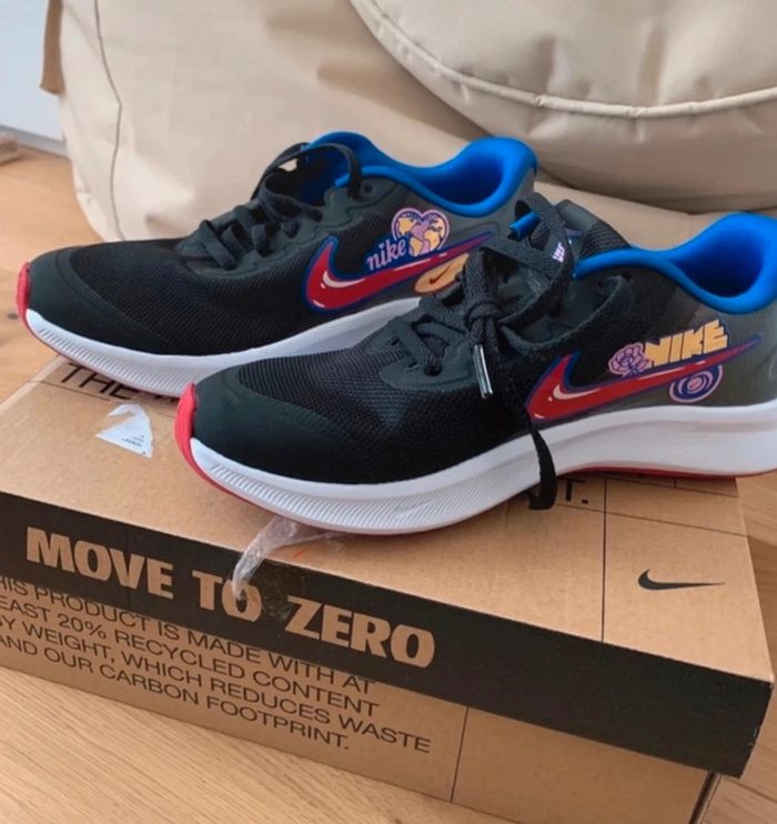 Sneakers Nike taille 36,5