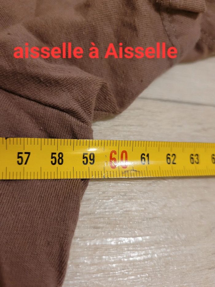 T-shirt avec broderie - photo numéro 5