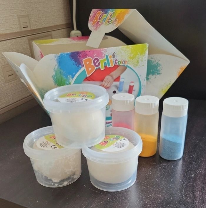 Pate a modeler à coloré