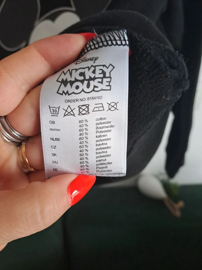 Sweat noir Mickey disney 122 cm 8 ans hiver - photo numéro 4