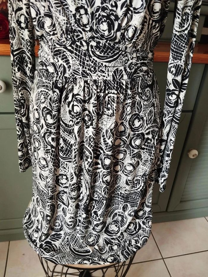 🌾Robe Fluide Imprimé Graphique Manoukian T38🌾 - photo numéro 3