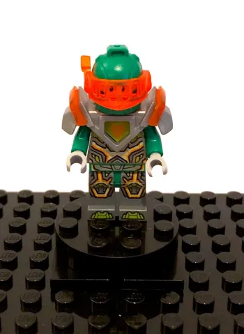 LEGO Nexo Knights - "Aaron Fox, trans-neon orange visor"