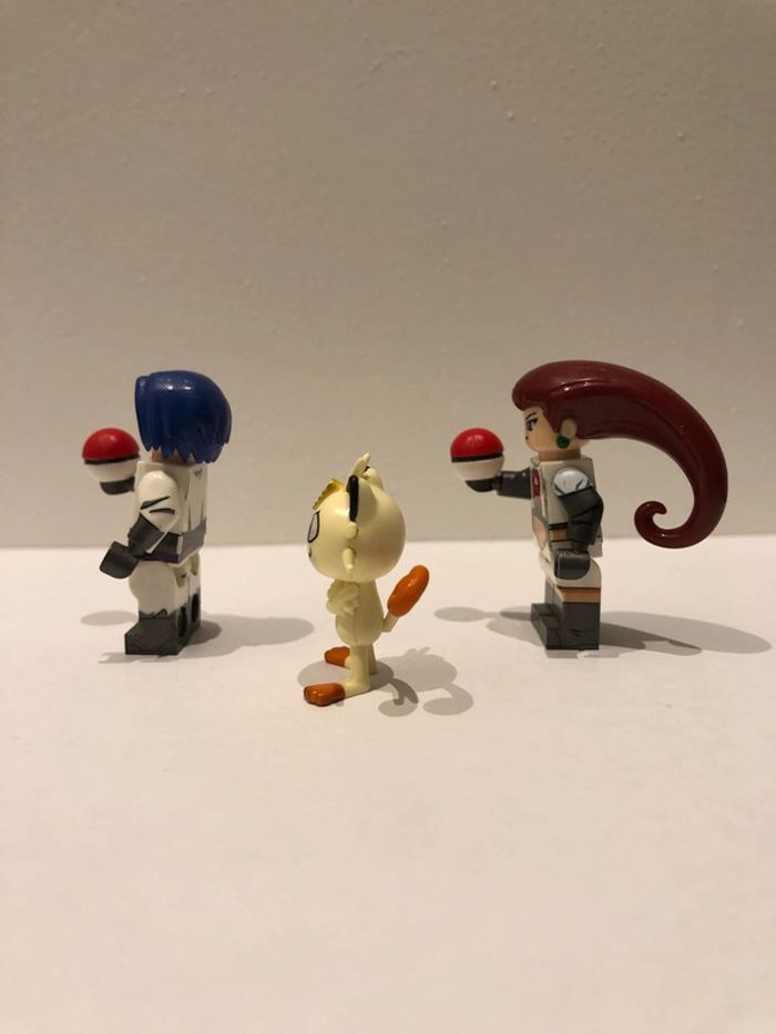 Figurine type lego Team Rocket - photo numéro 2