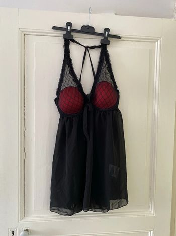 Nuisette dentelle noir / rouge tulle 90C