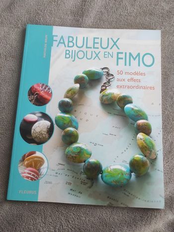 Livre fabuleux bijoux en fimo