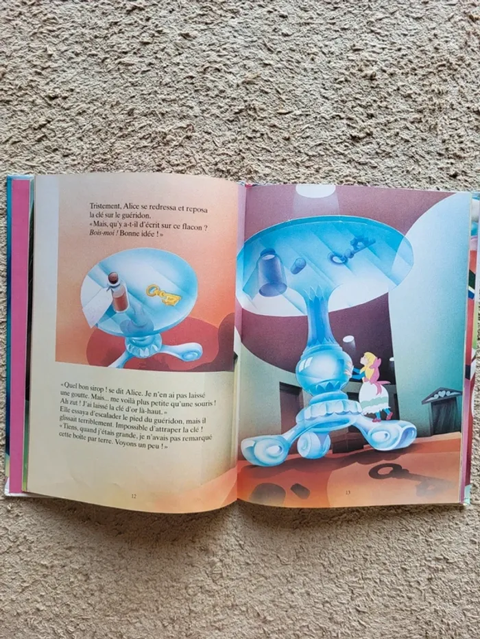 Livre enfant "Alice au pays des merveilles" - photo numéro 7