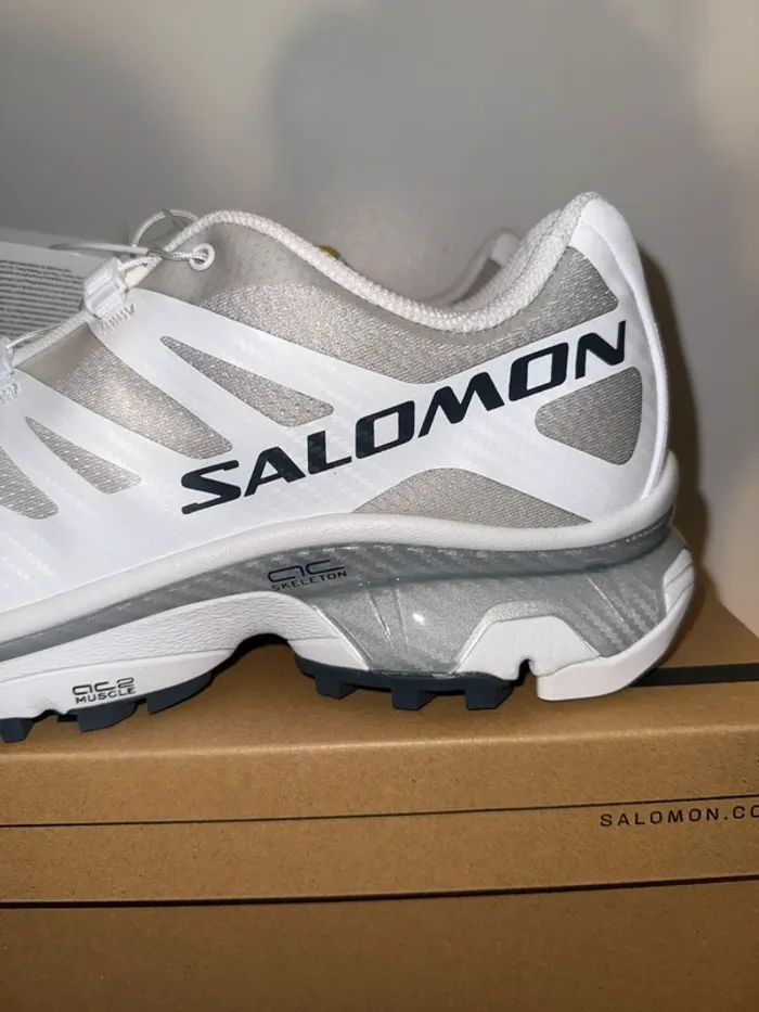 Salomon XT-4 OG Blanche White Ebony Lunar Rock - photo numéro 2