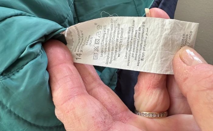 Magnifique blouson sans manches de la marque IKKS réversible en taille 14 ans - photo numéro 5