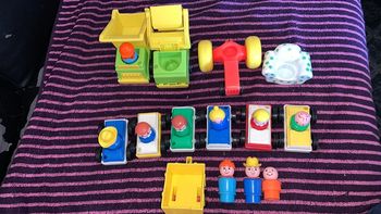 Lot vintage Fisher price toys