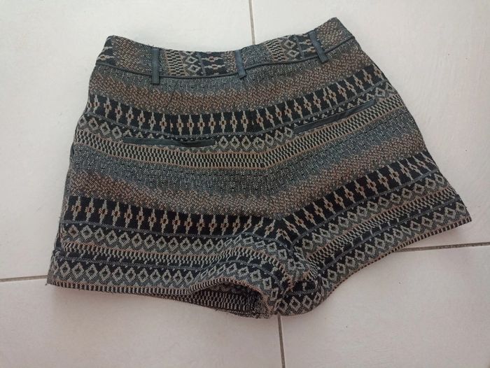 Short épais femme taille 36 - photo numéro 3