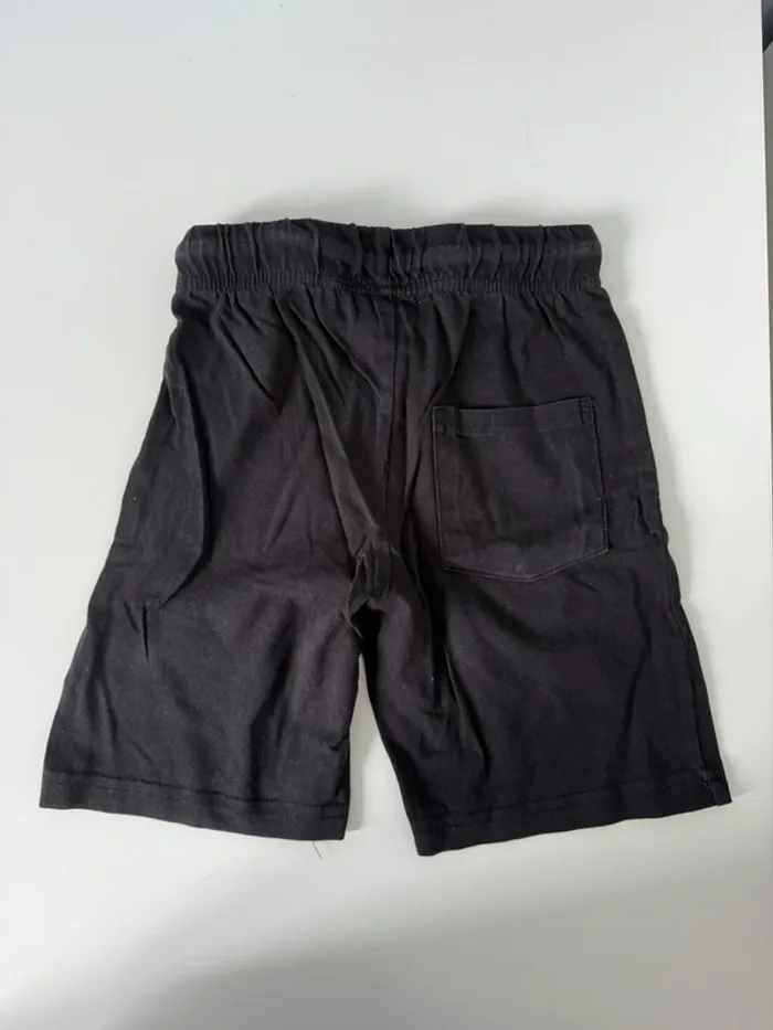 Short Sergio tacchini 3 ans - photo numéro 2