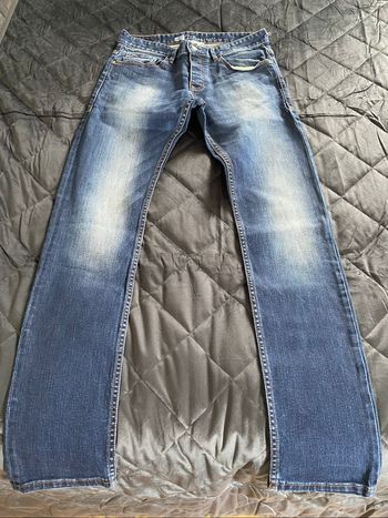 Jean homme QS skinny W30 L32 tres bon état