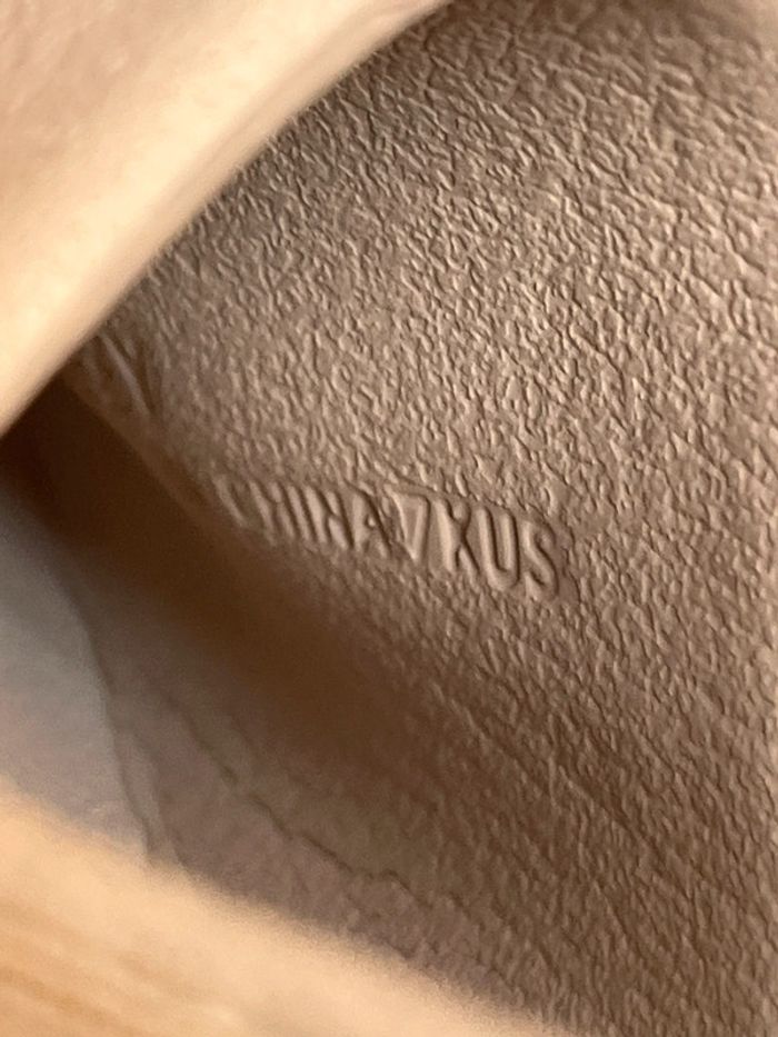 Sandales Yeezy Slide Bone - photo numéro 6