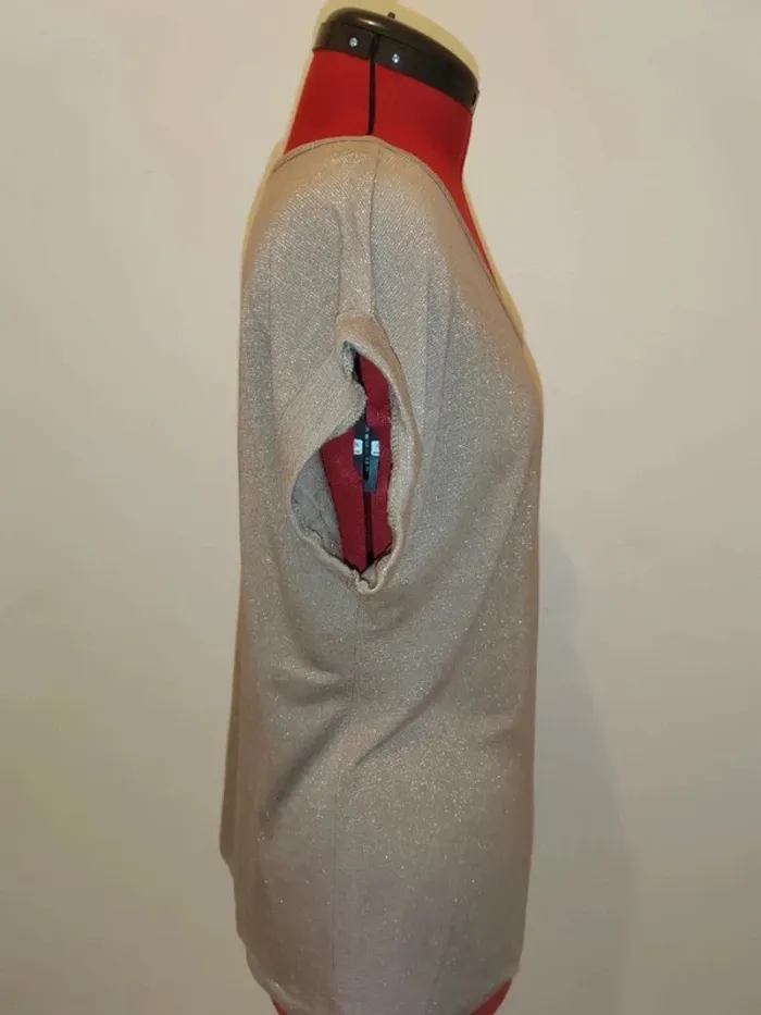 T shirt fluide - photo numéro 2