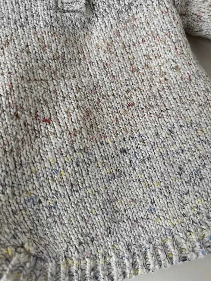 👚 Pull hiver - bébé fille - 52-56 cm-1 mois Kiabi - très bon état - photo numéro 7