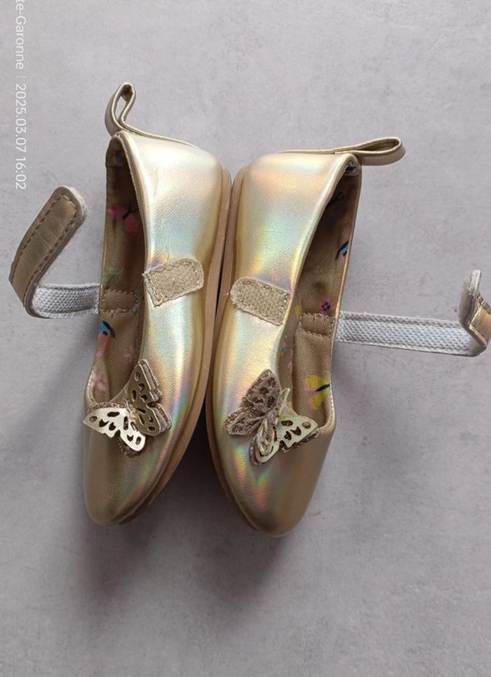 Chaussures/ballerines/babies fille - 22 - photo numéro 6
