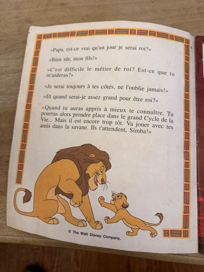 Livre Album Panini Complet stickers autocollants - Le Roi Lion Walt Disney - photo numéro 2