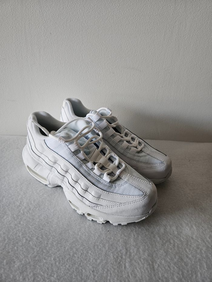 Air max 95 pointure 38,5 - photo numéro 2