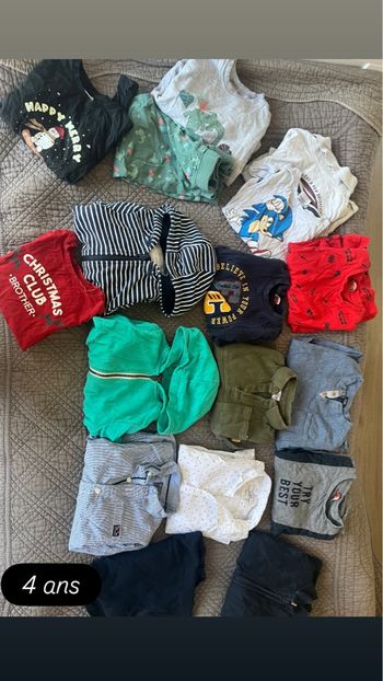 Lot vêtements 4 ans
