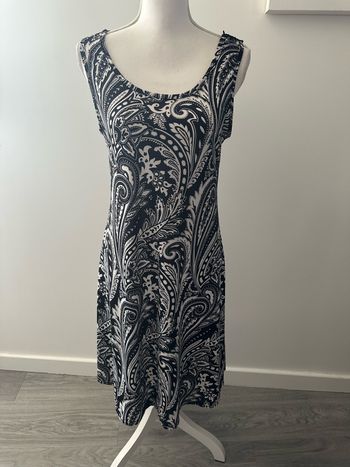 Robe noire et blanche paisley dentelle T38 M