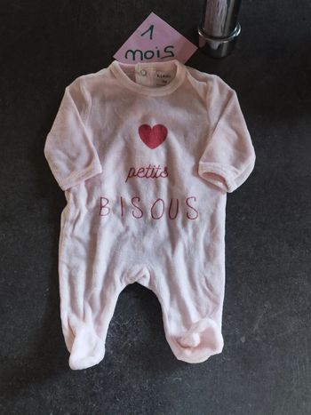 Pyjama "petits bisous" 1 mois