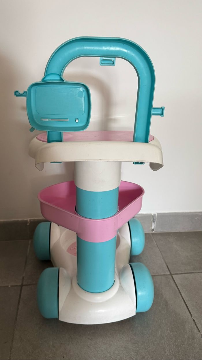 Chariot infirmière - photo numéro 2
