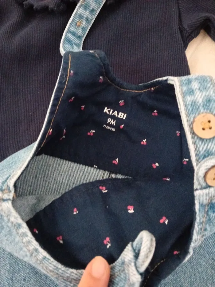 Ensemble salopette+t-shirt ML 6/9mois 🌼👧 - photo numéro 4