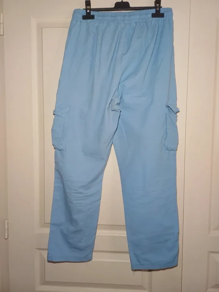 Utres pantalon sans marque - photo numéro 2