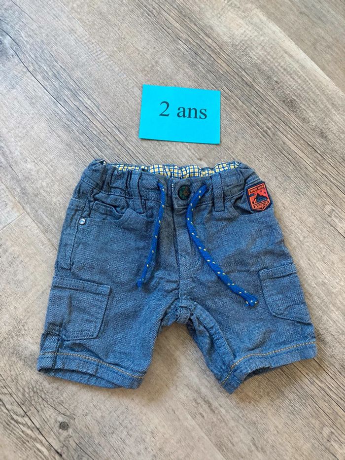 Short 2 ans