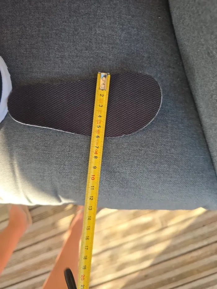 7C / 23.5 Baskets Nike Revolution 6 - photo numéro 7